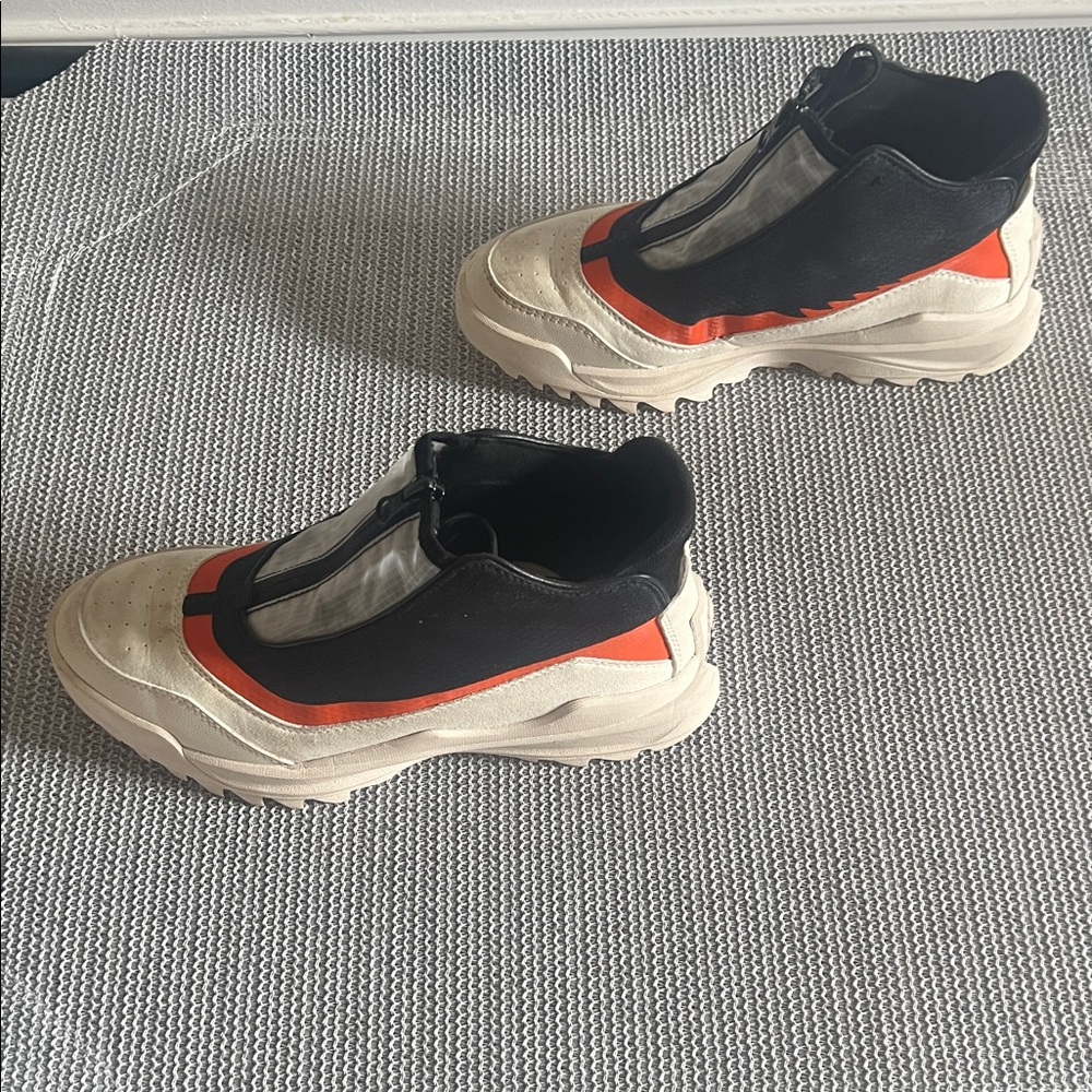 🎉Good Condition SOREL Black and Orange Women's high top sneakers size 8.5 - Picture 4 of 9